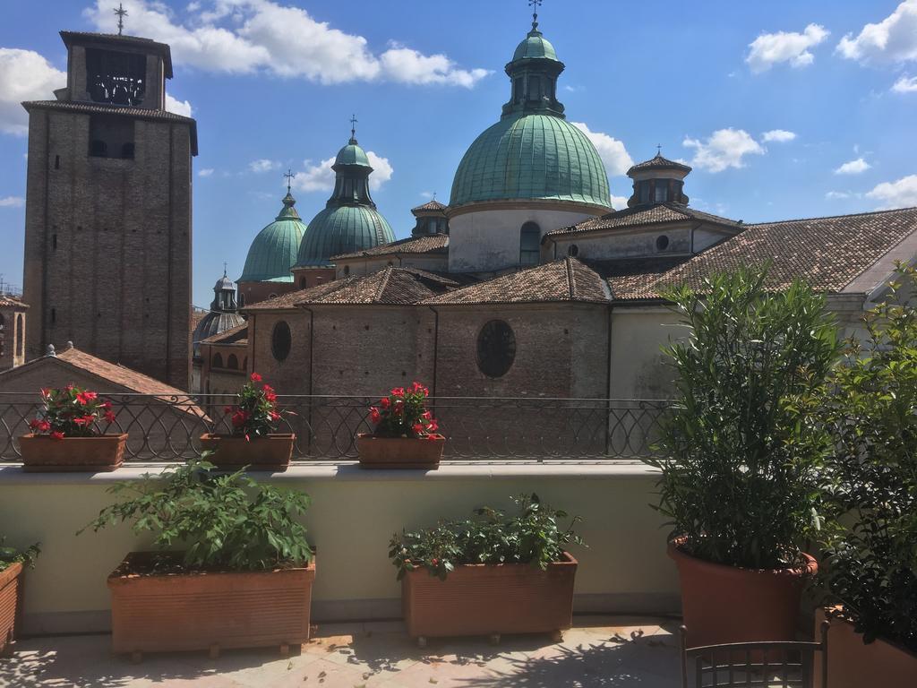 La Loggia Al Duomo - Treviso Apartment ภายนอก รูปภาพ