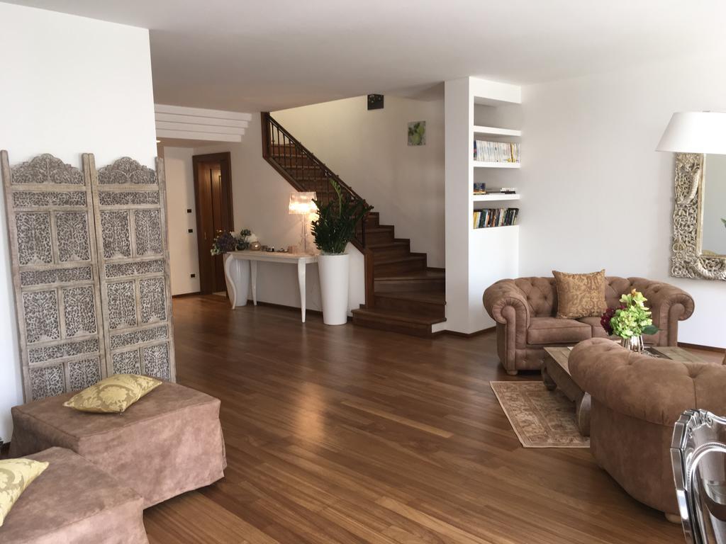 La Loggia Al Duomo - Treviso Apartment ภายนอก รูปภาพ