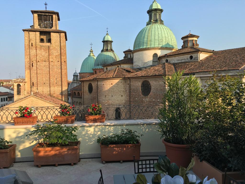 La Loggia Al Duomo - Treviso Apartment ภายนอก รูปภาพ
