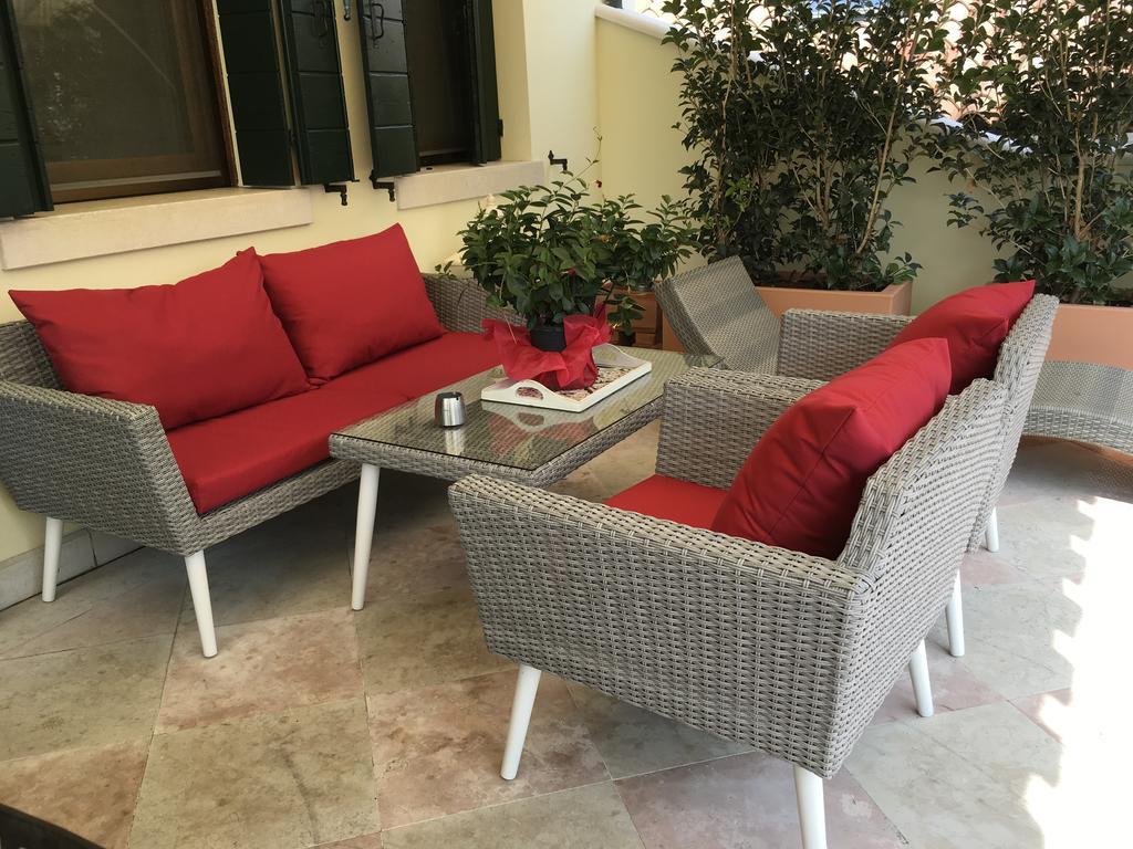 La Loggia Al Duomo - Treviso Apartment ภายนอก รูปภาพ